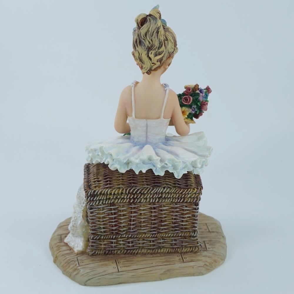 Crisalis Collection ★ Waiting in the Wings (1-405) Premium