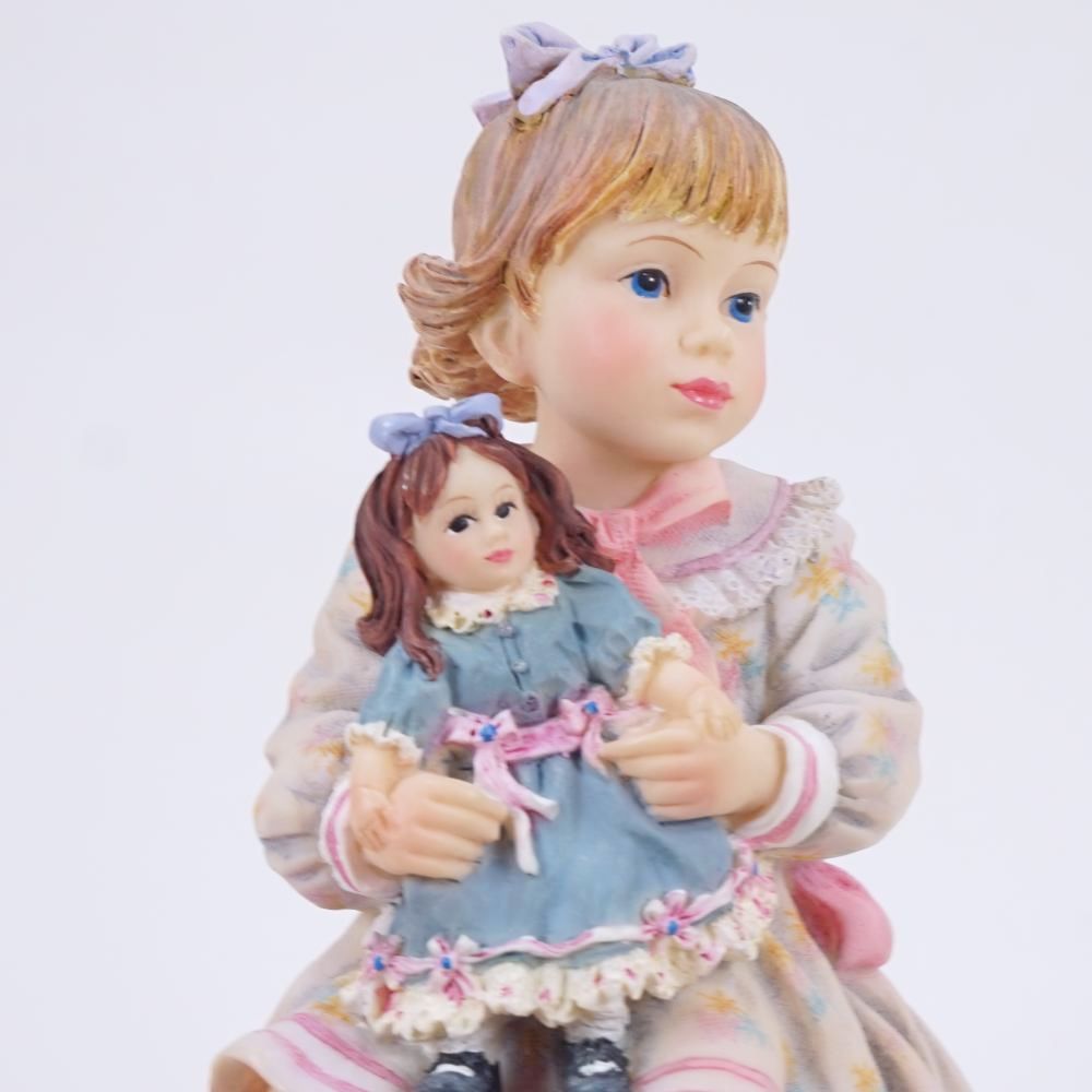 Crisalis Collection ★ Grandma's Attic (1-772) Premium