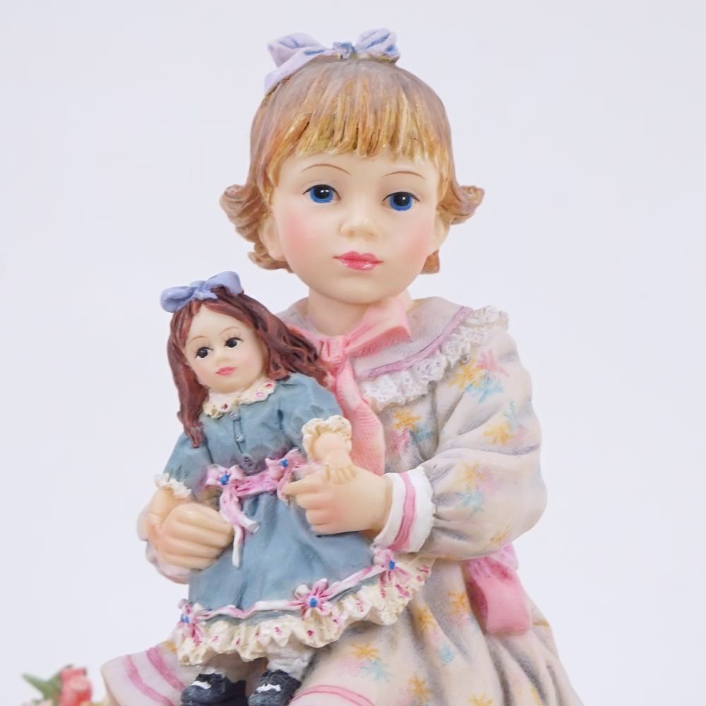 Crisalis Collection ★ Grandma's Attic (1-772) Premium