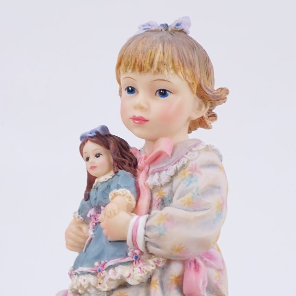 Crisalis Collection ★ Grandma's Attic (1-772) Premium