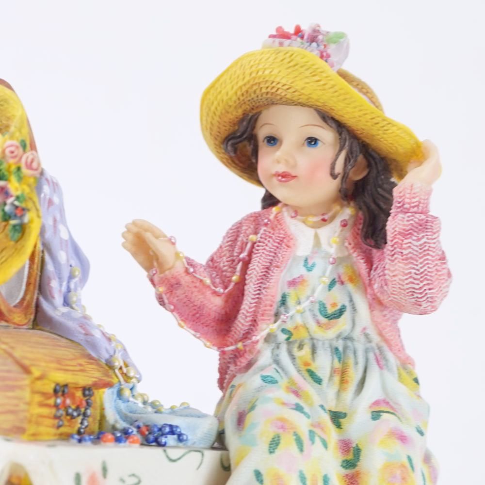 Crisalis Collection ★★ Mondays Child (1-1195)