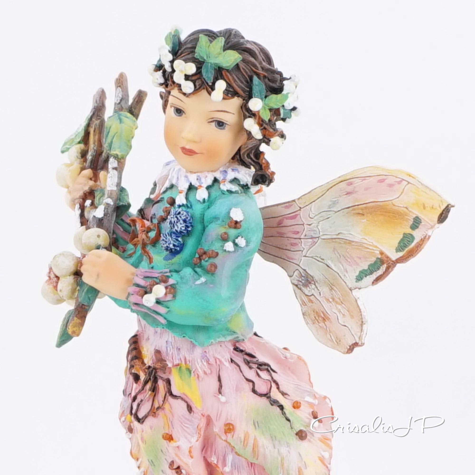 Crisalis Collection★ The Snowberry Faerie (1-5058) Standard