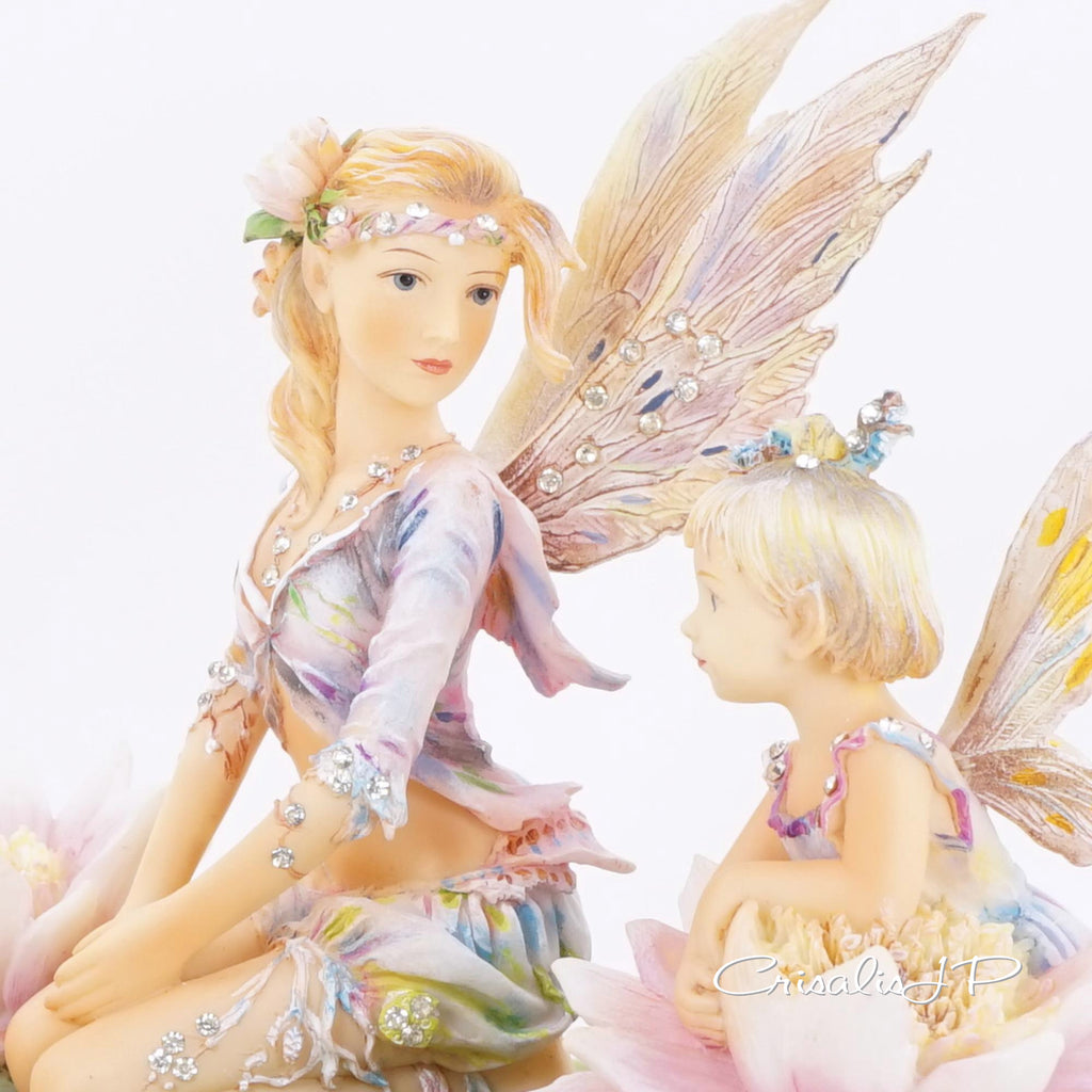 Crisalis Collection ★★ Watching in Wonder (1-3832) 20% OFF