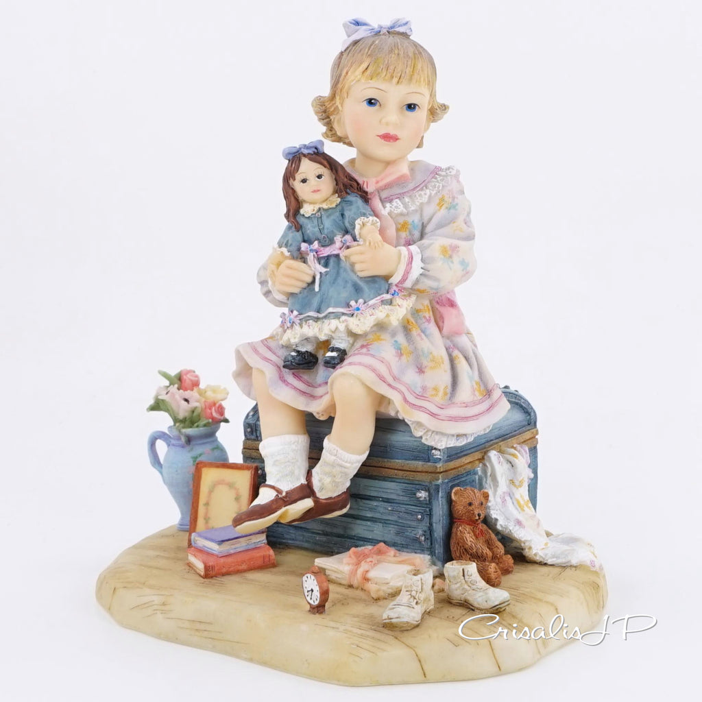 Crisalis Collection ★ Grandma's Attic (1-782) Premium