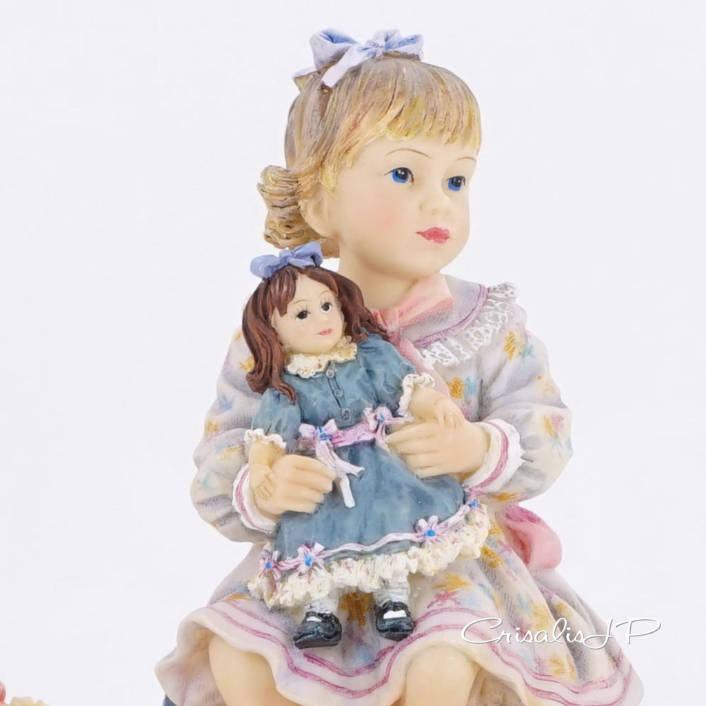 Crisalis Collection ★ Grandma's Attic (1-782) Premium