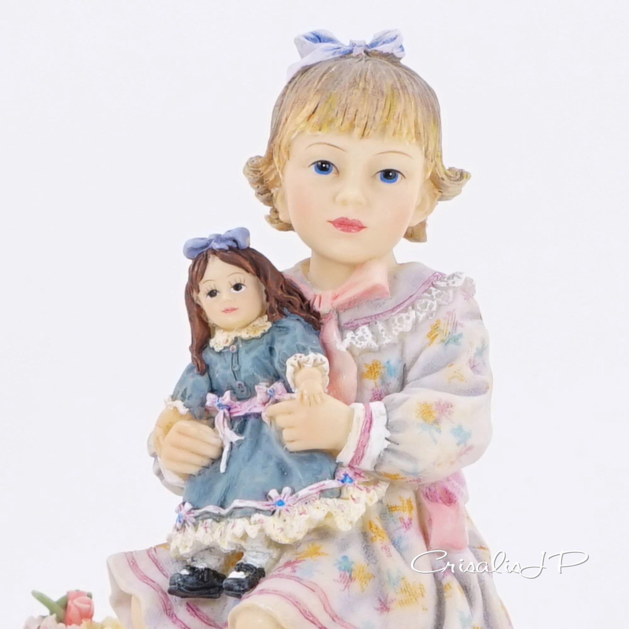 Crisalis Collection ★ Grandma's Attic (1-782) Premium