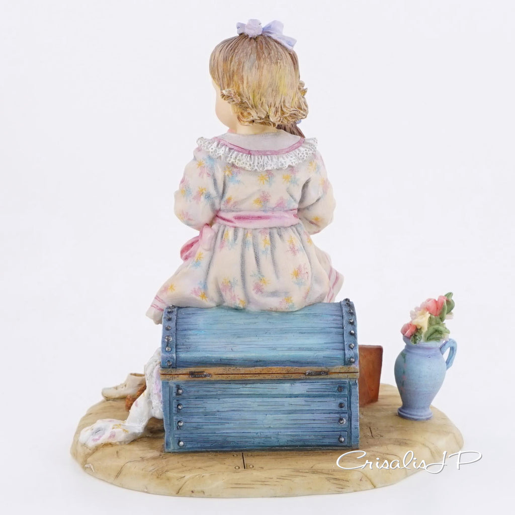 Crisalis Collection ★ Grandma's Attic (1-786) Premium