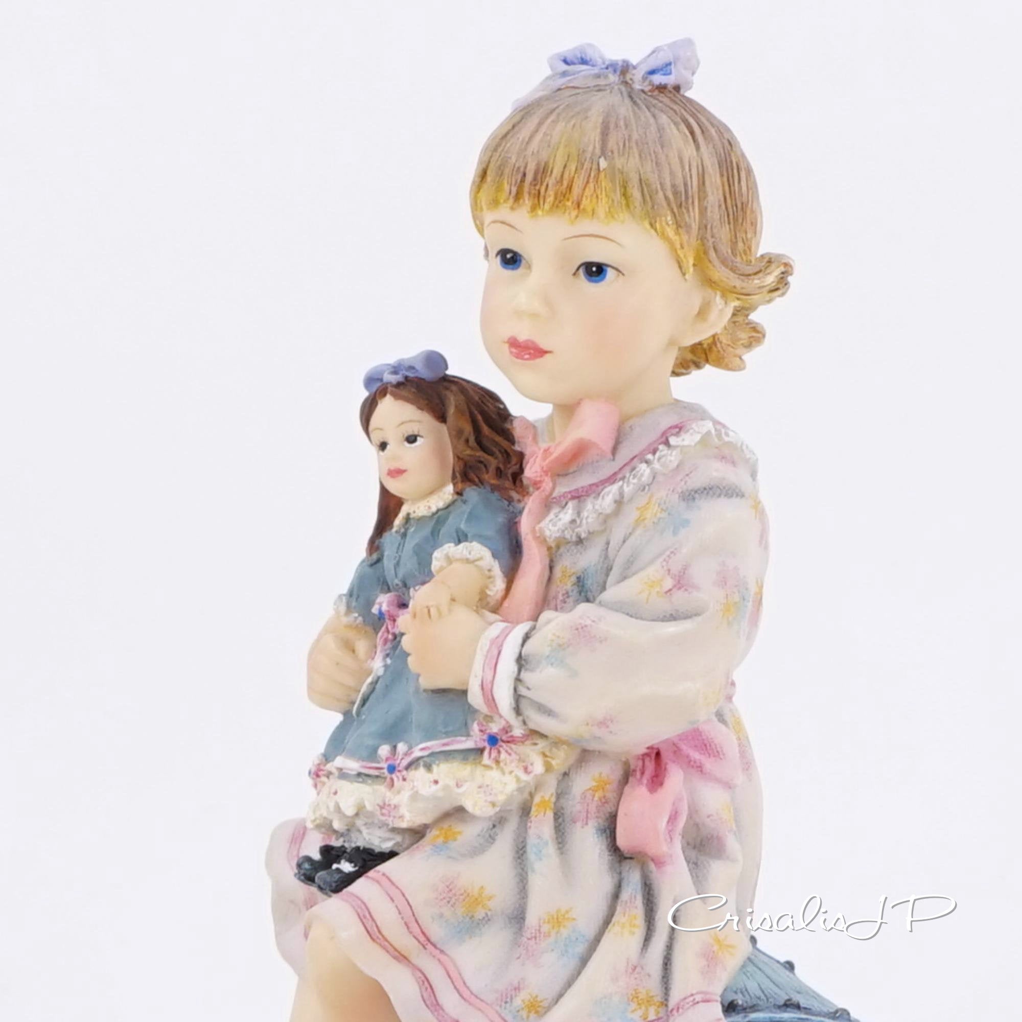 Crisalis Collection ★ Grandma's Attic (1-786) Premium