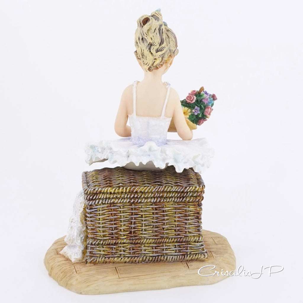 Crisalis Collection ★ Waiting in the Wings (1-970) Premium
