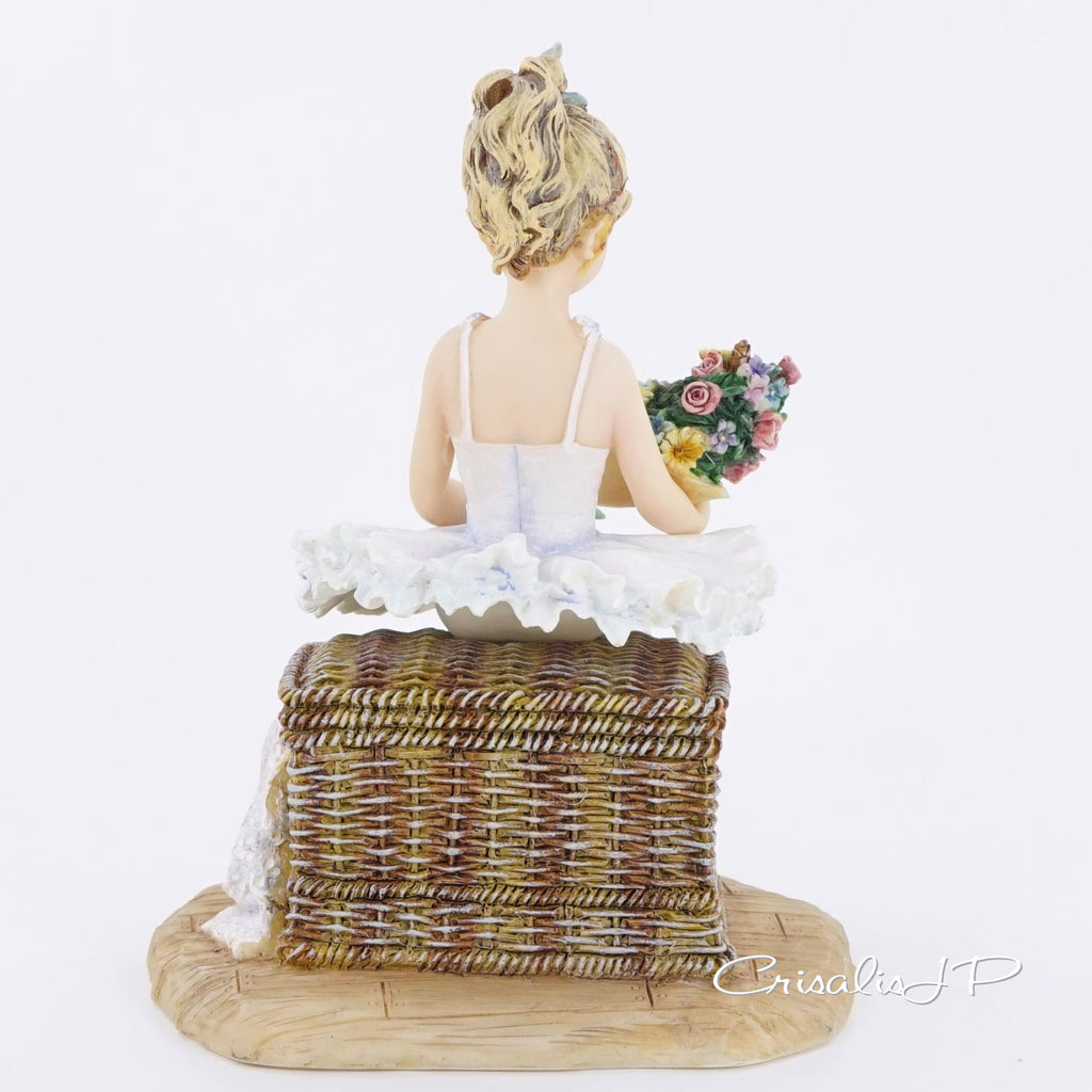 Crisalis Collection ★ Waiting in the Wings (1-971) Premium