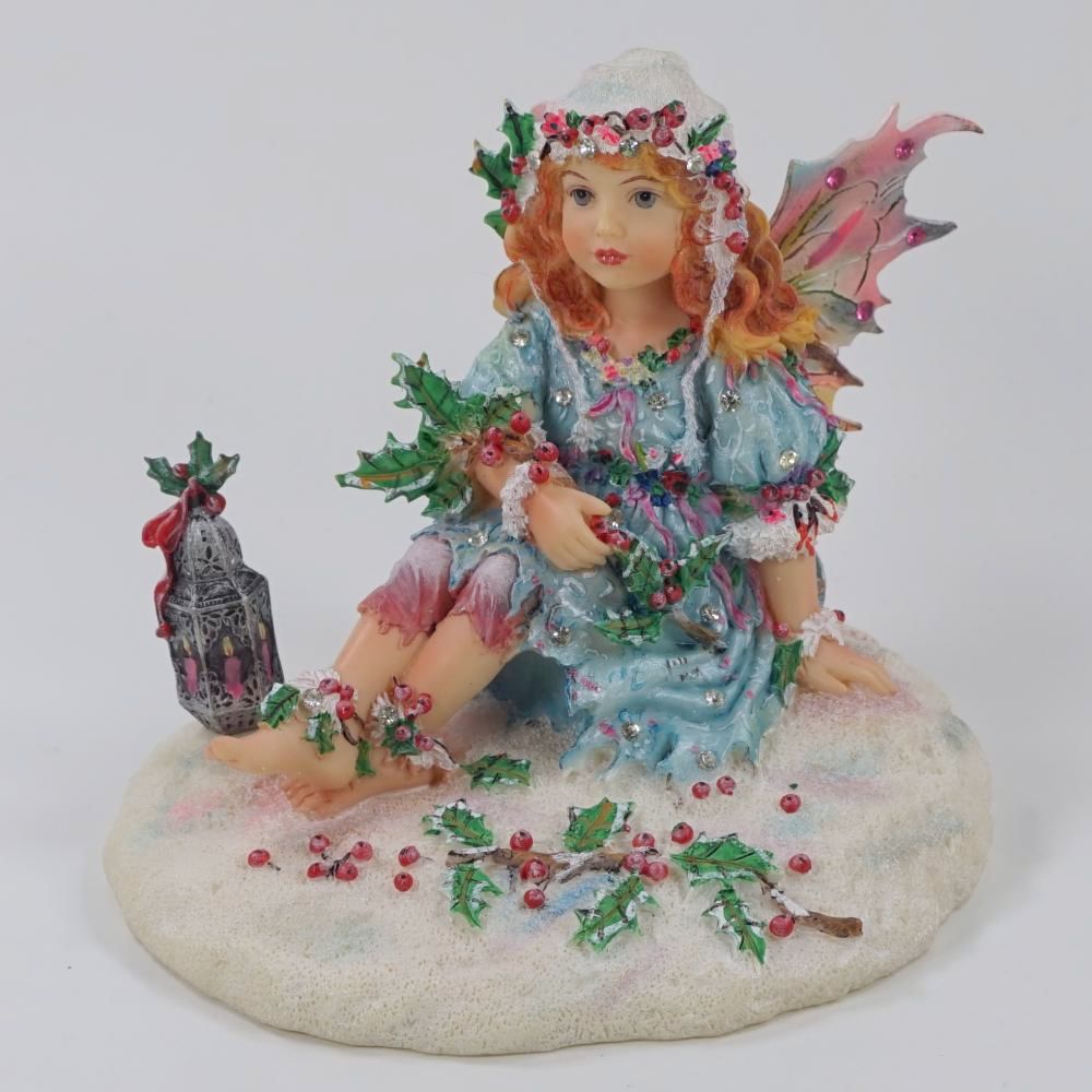 Crisalis Collection★ Little Holly Berry Faerie (1-2137) Standard