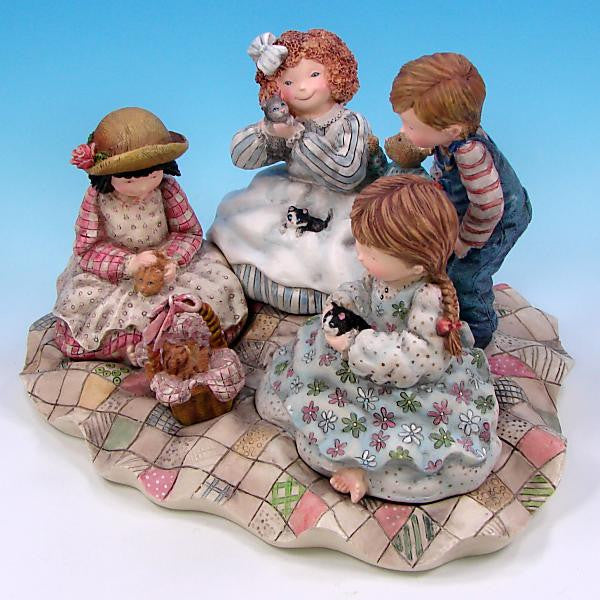 American Picture Book Children Special Friends Collectible Doll "Picnic with Molly"